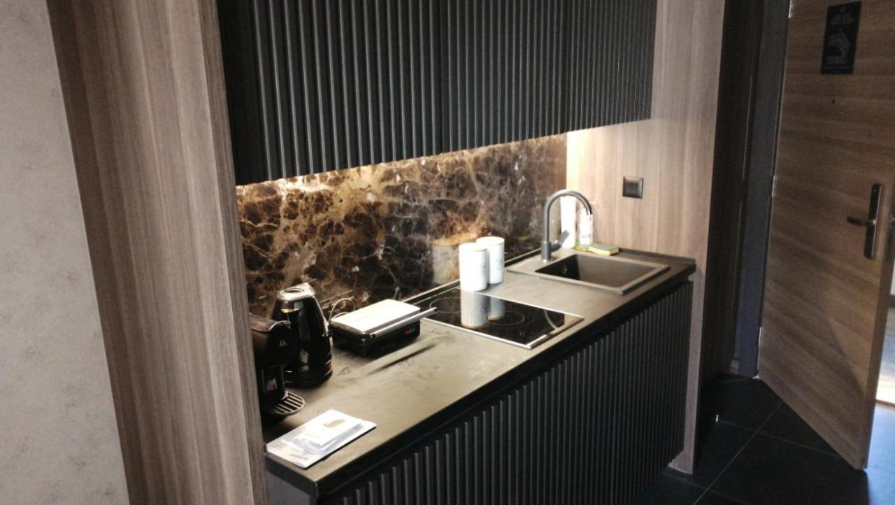 Woodside Apartments コパオニク エクステリア 写真